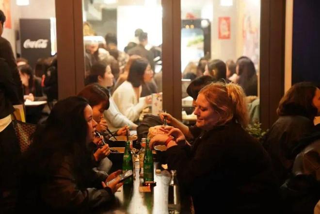 圾食品”把日本人迷得神魂颠倒麻将胡了试玩中国人嫌弃的“垃(图12) 圾食品”把日本人迷得神魂颠倒麻将胡了试玩中国人嫌弃的“垃(图12)