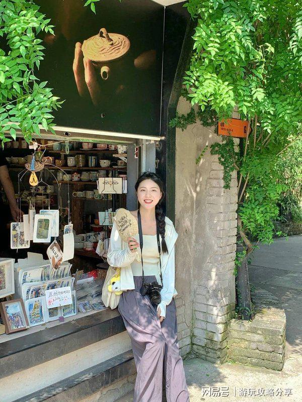 旅游最好人还少些 重庆怎么玩玩几天比较合适PG麻将胡了免费试玩模拟器什么时候去重庆(图5)